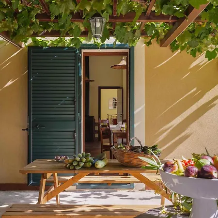 Casale Della Pergola * Lido di Noto